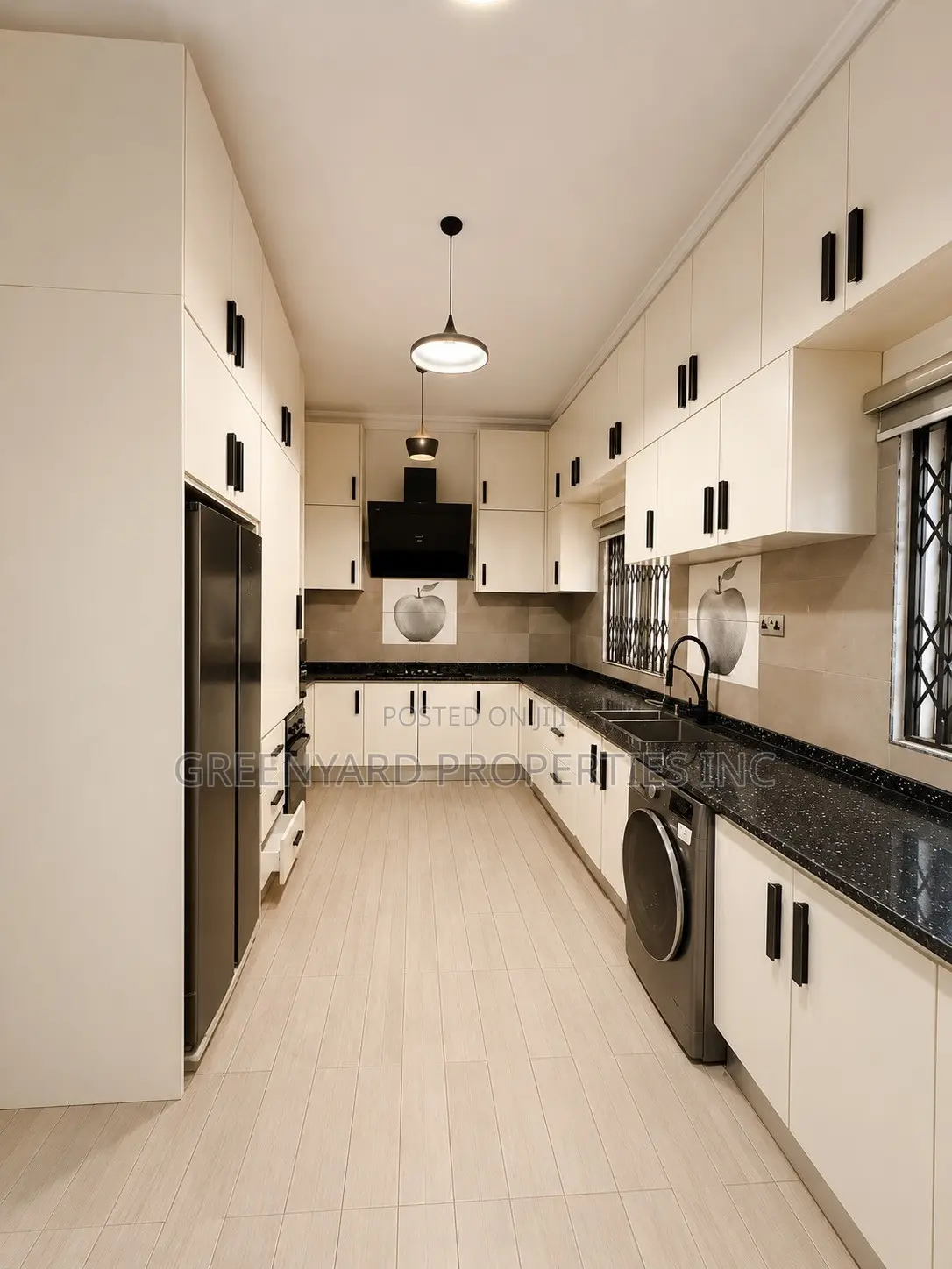 Furnished 5bdrm House in American 🇺🇸 House, East Legon for sale