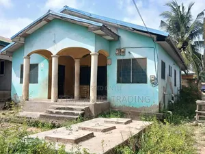 3bdrm House in Kasoa Kriispo, Ga South Municipal for sale