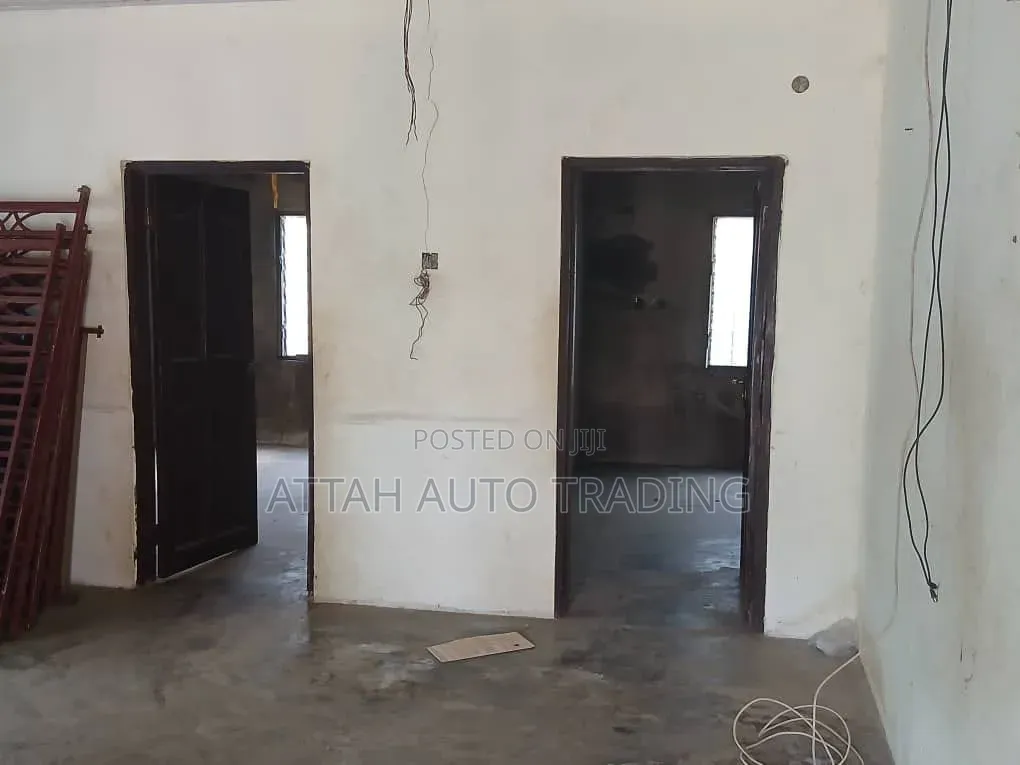 3bdrm House in Kasoa Kriispo, Ga South Municipal for sale