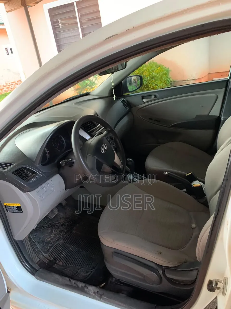 Hyundai Accent 2014 White