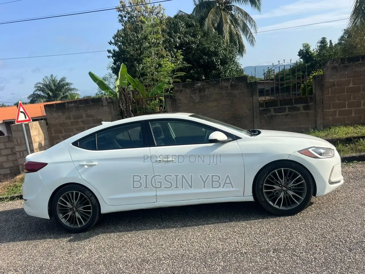 Hyundai Elantra Sport 2018 White