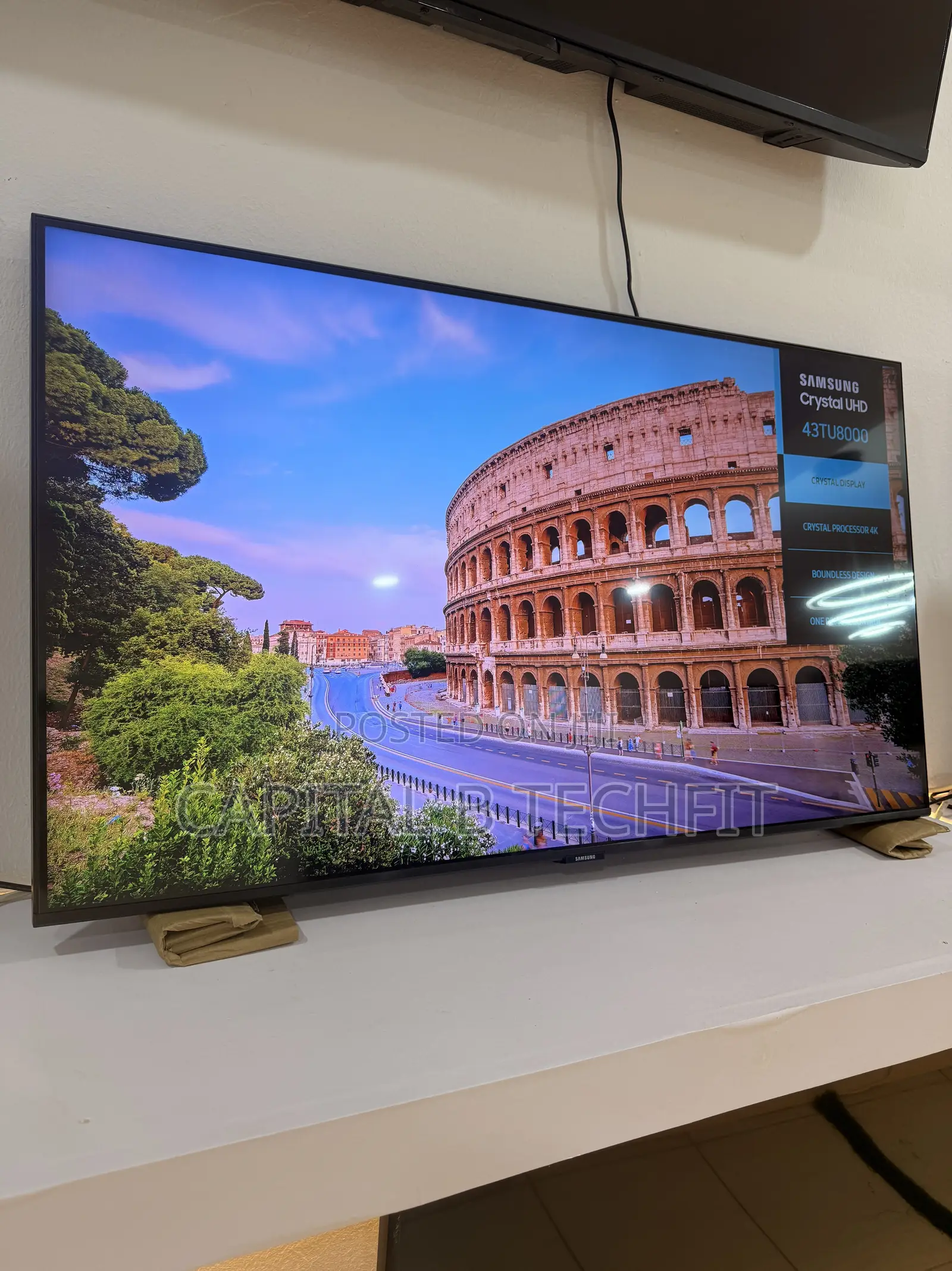 43inches Crystal Full Digital Satellite 4k HDR UHD SMART SAMSUNG TV