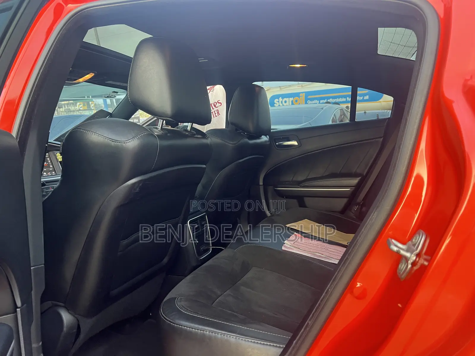 Dodge Charger 2019 Orange