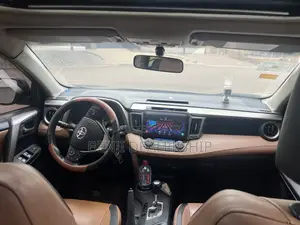 Toyota RAV4 2015 Green
