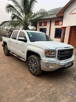 GMC Sierra 2018 White