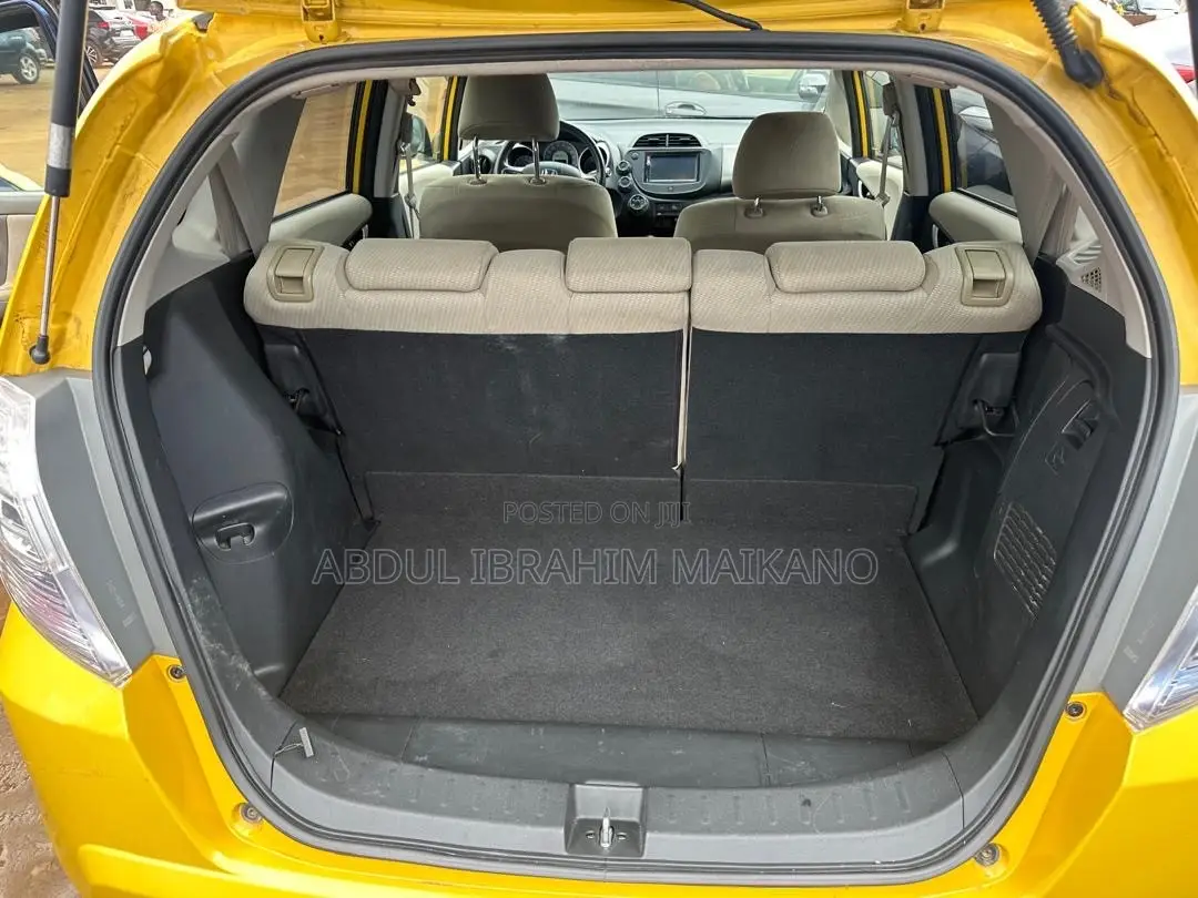 Honda Fit 2014 Yellow