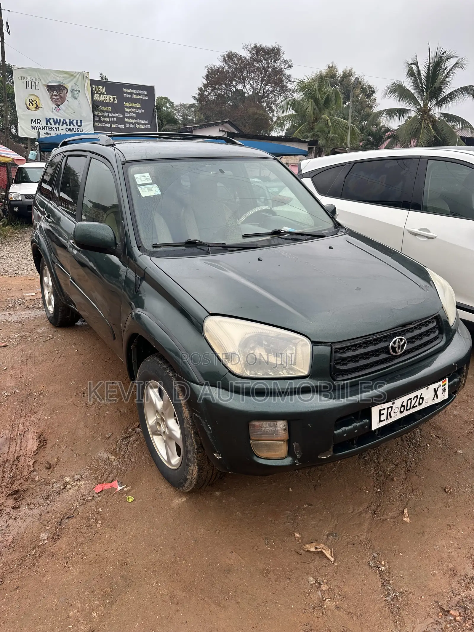 Toyota RAV4 Base FWD 2001 Green