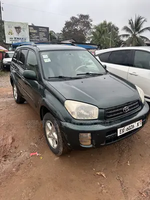 Toyota RAV4 Base FWD 2001 Green