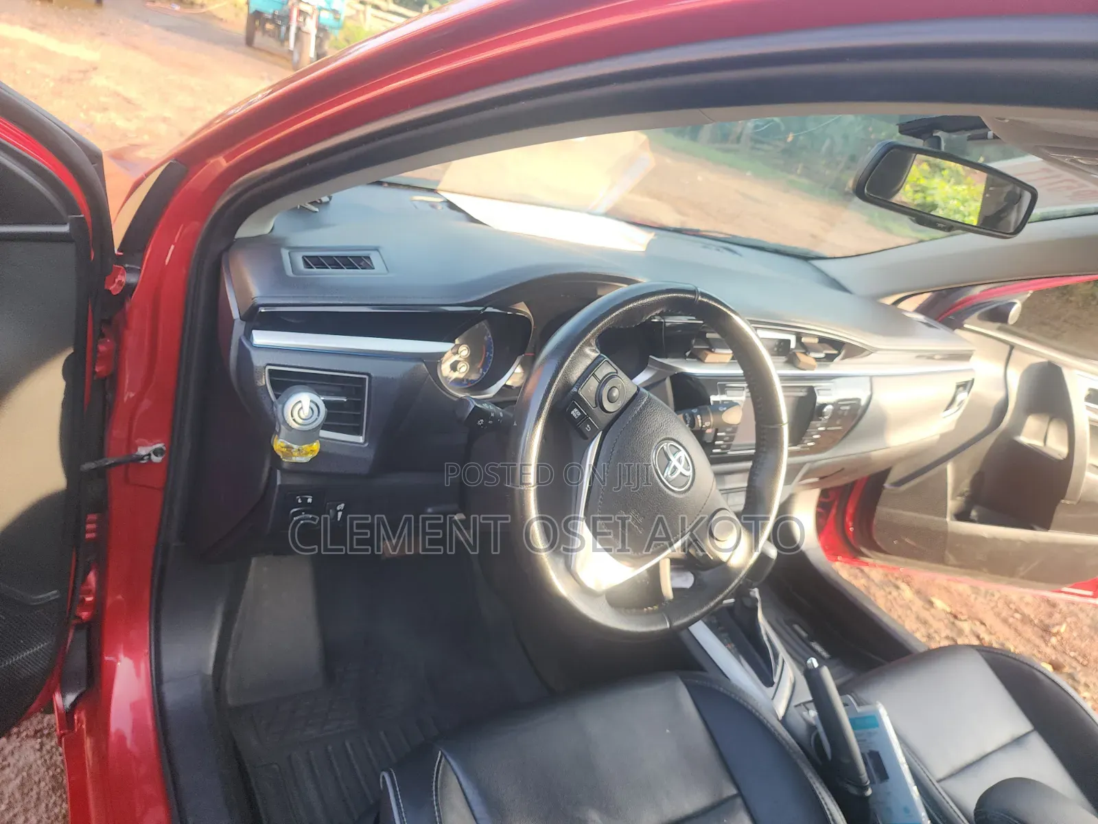 Toyota Corolla 2016 Red