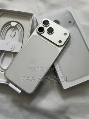 New Apple iPhone 17 Pro Max 256 GB Silver