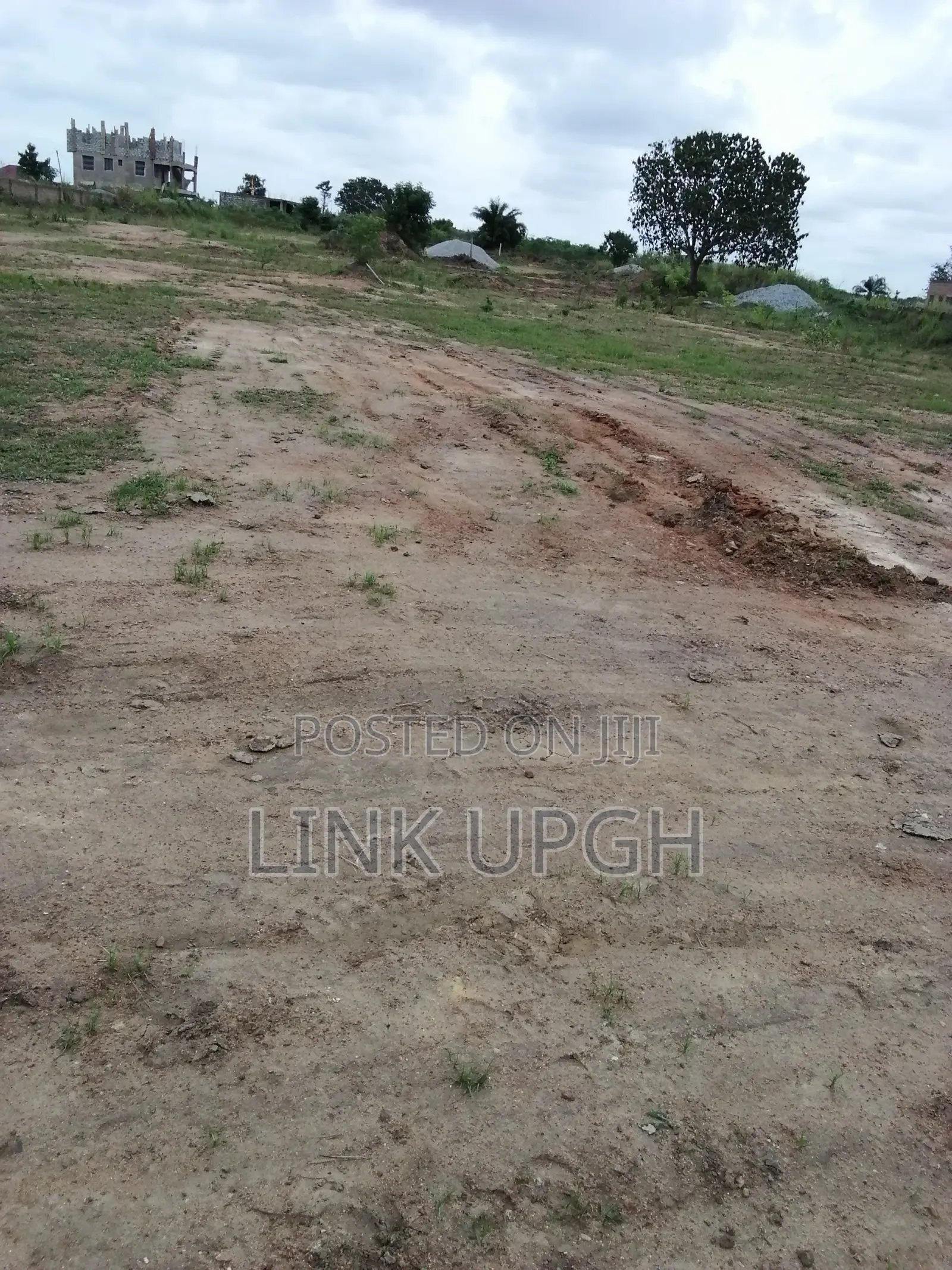 Litigation -Free and Waterlog-Free Land for Sale