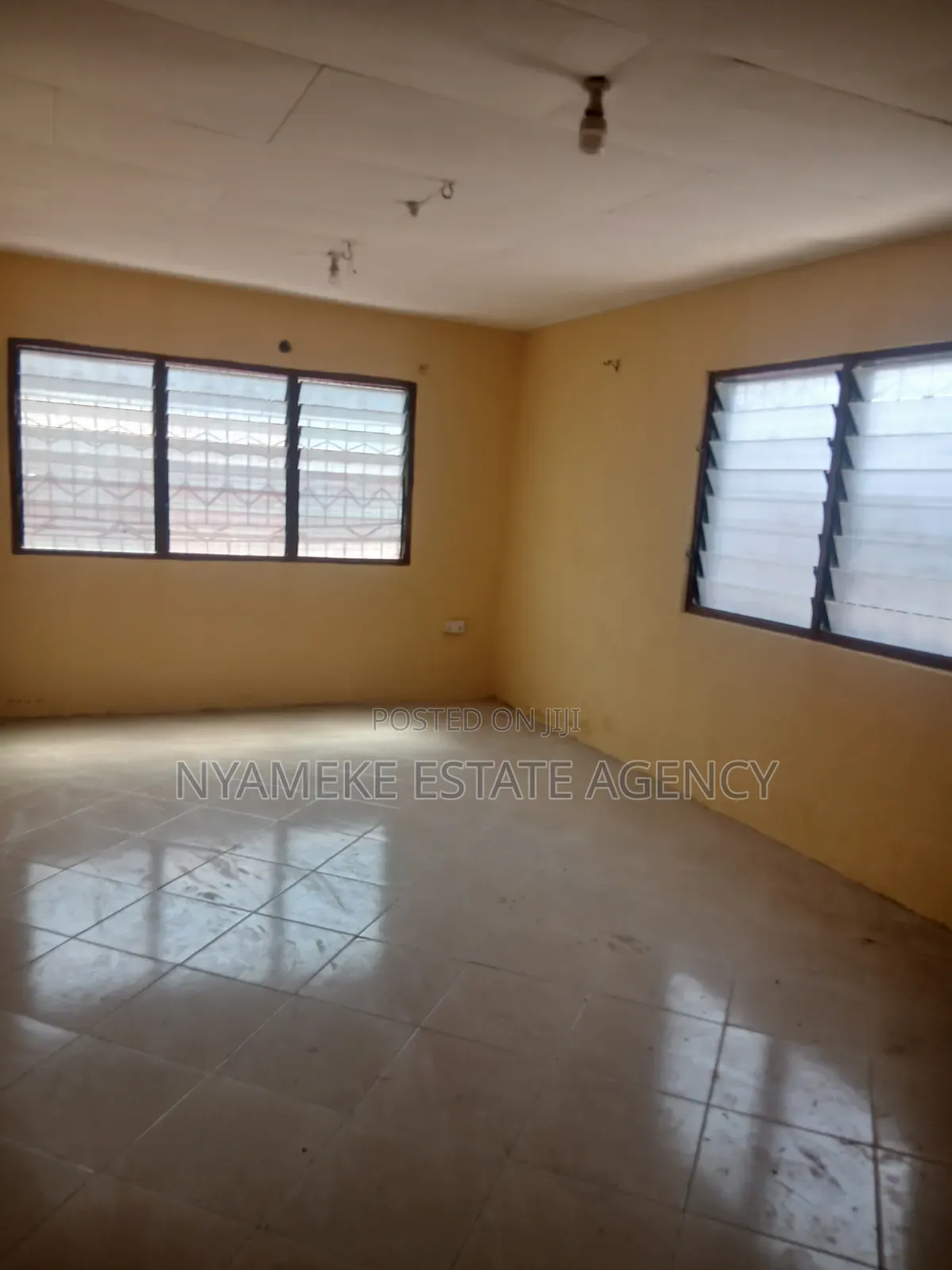 3bdrm Apartment in Sahara for rent