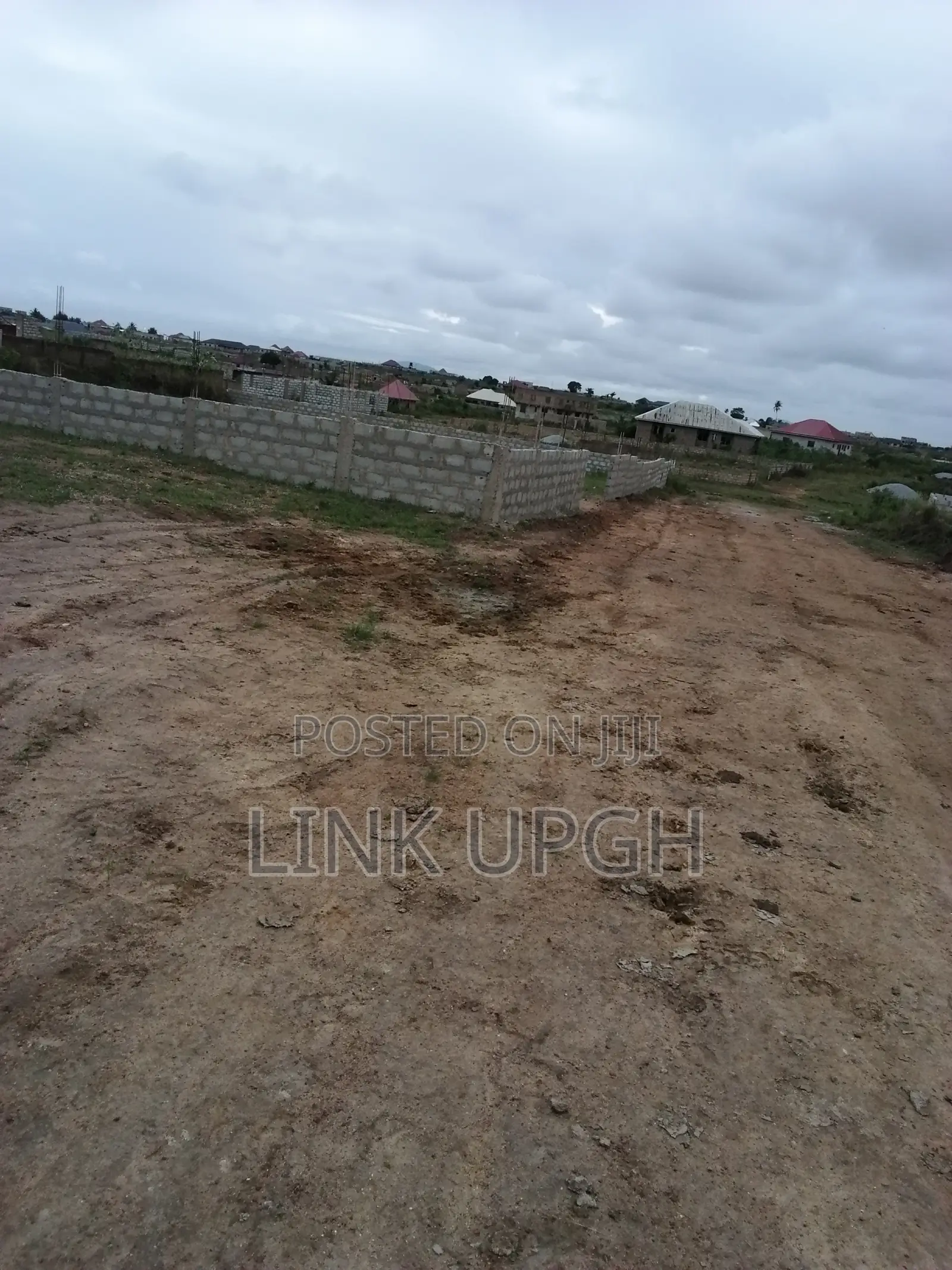 Litigation -Free and Waterlog-Free Land for Sale