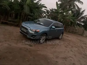 Mitsubishi Outlander Sport 2013 Blue