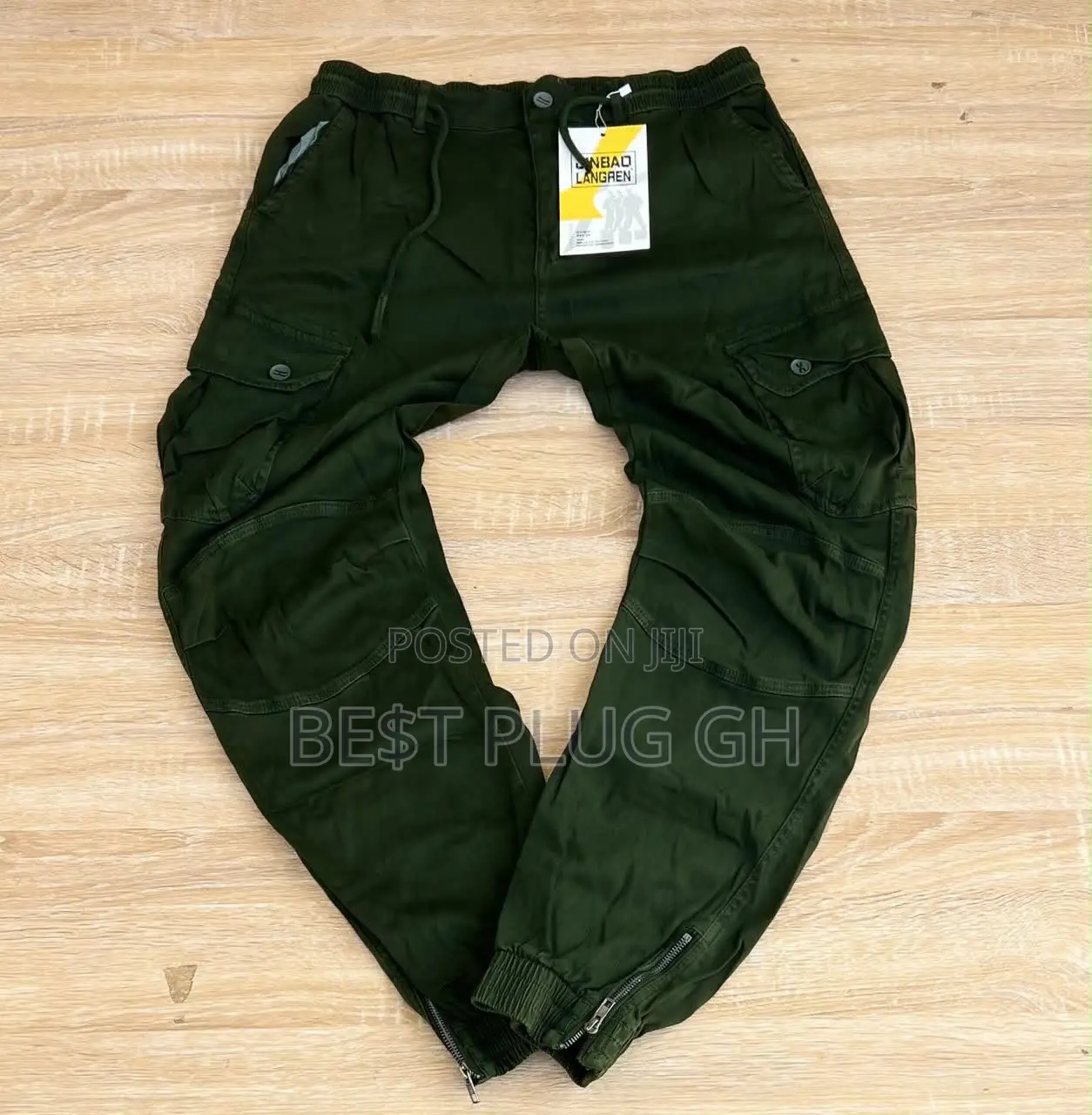 Jeans & Cargo Wear