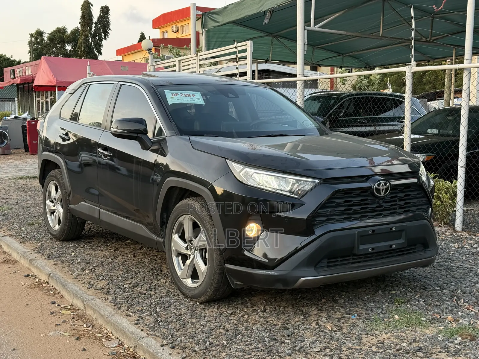 Toyota RAV4 XLE Premium AWD 2023 Black