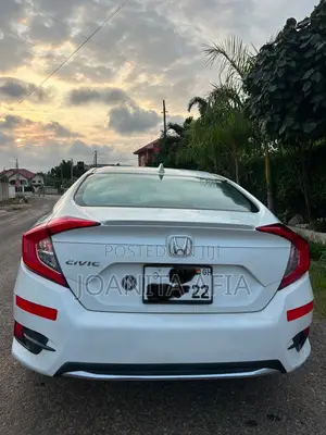 Honda Civic Touring Sedan 2018 White