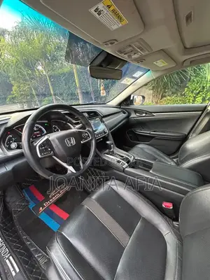 Honda Civic Touring Sedan 2018 White