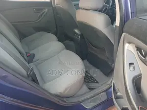 Hyundai Elantra GLS Sedan FWD (1.8L 4cyl 6M) 2013 Blue