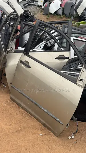 Toyota Sienna 2005,2006,2007,2008,2009,2010 Doors Set Available