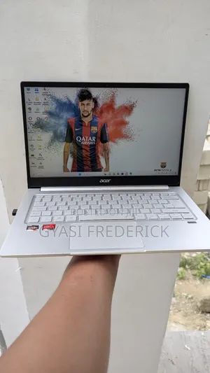 Laptop Acer Switch 3 8GB AMD Ryzen 5 SSD 1T