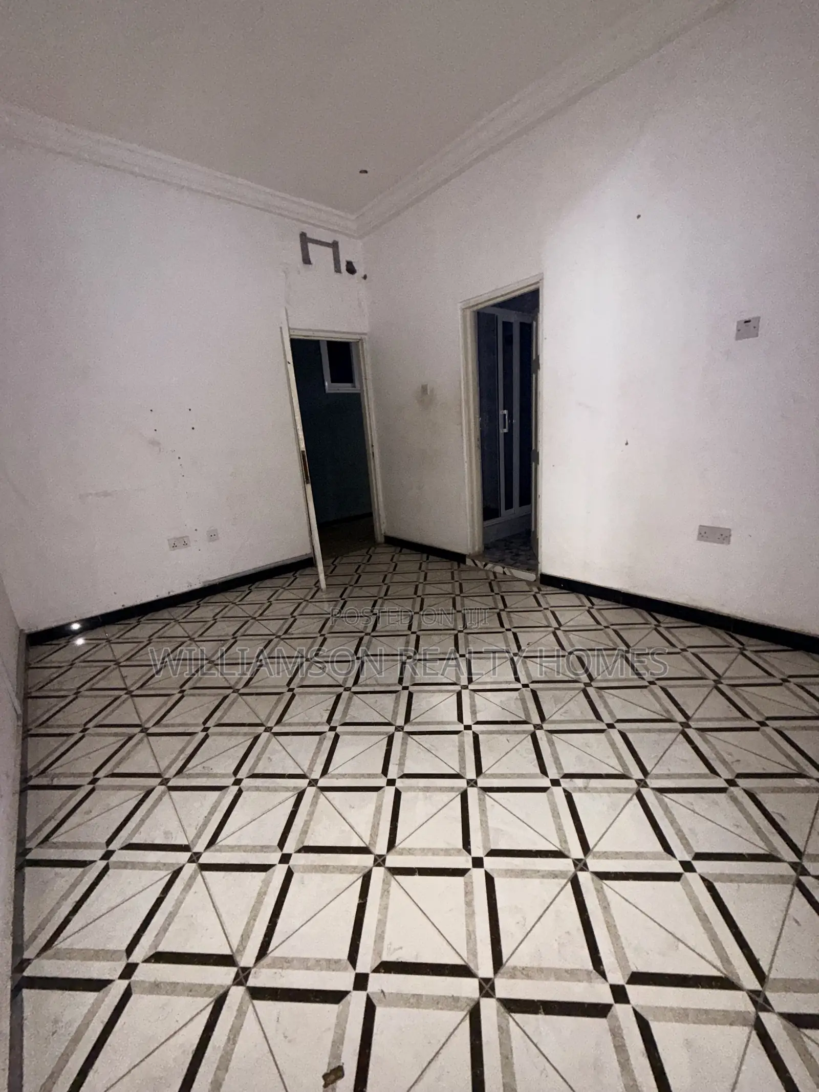 3bdrm Apartment in Community 18 Road, Spintex for rent