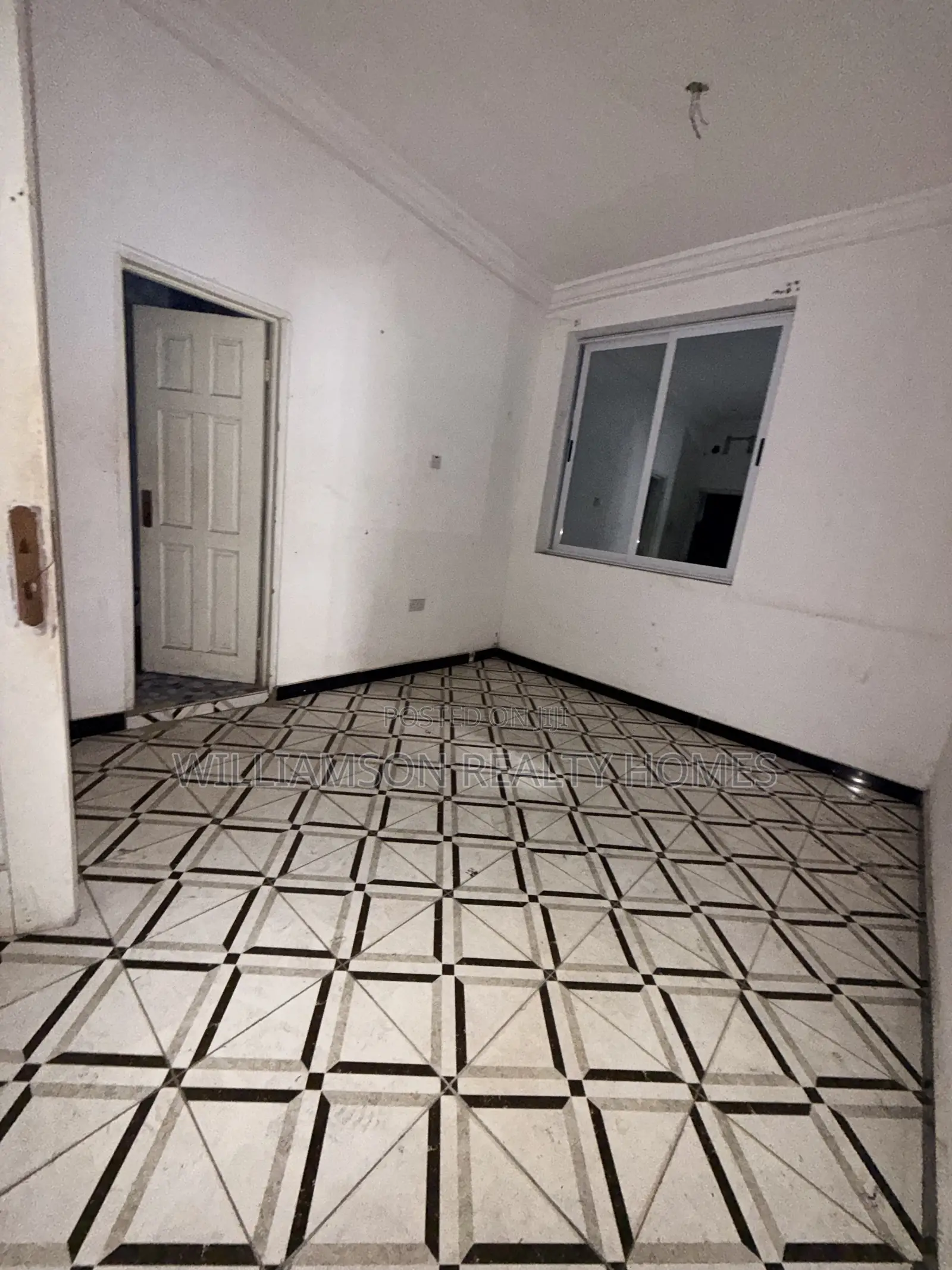3bdrm Apartment in Community 18 Road, Spintex for rent