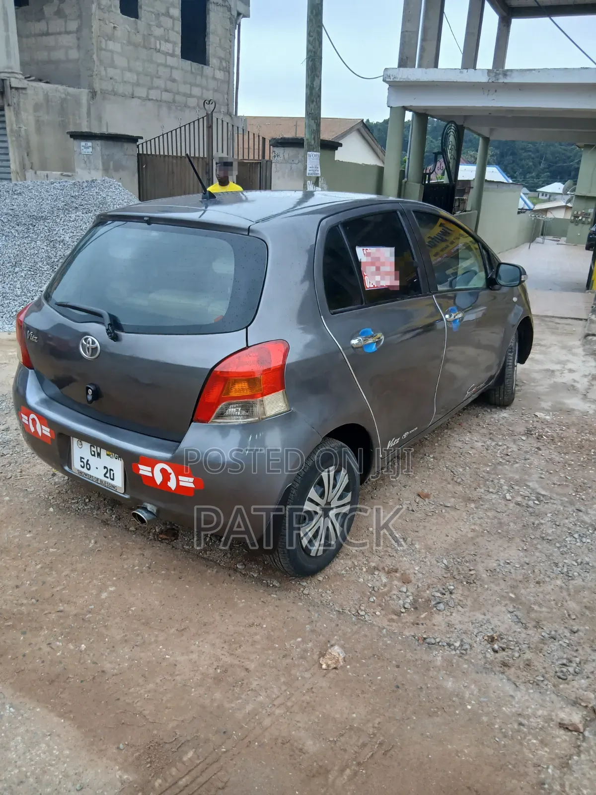 Toyota Vitz 2010 Gray