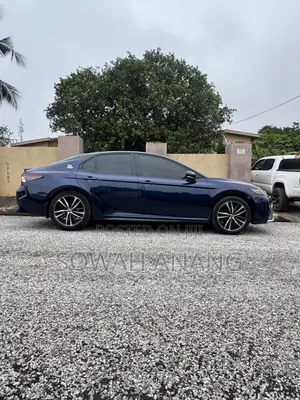 Toyota Camry 2023 Blue