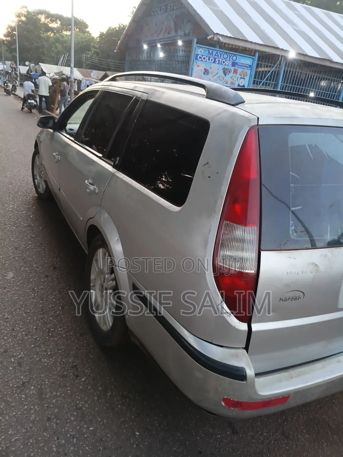 Ford Mondeo 2004 Silver