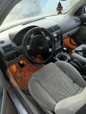 Ford Mondeo 2004 Silver