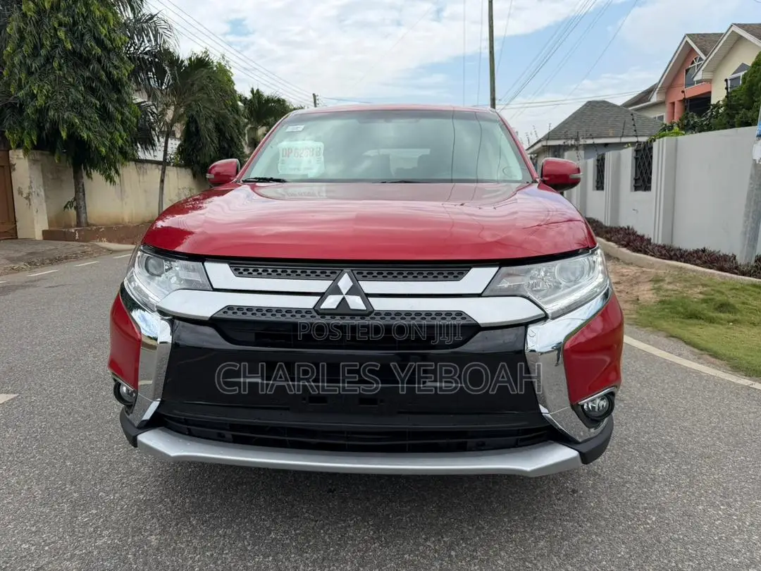 Mitsubishi Outlander SE FWD 2017 Red