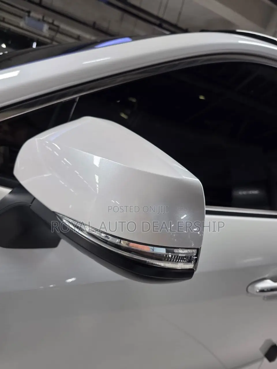 Toyota RAV4 XLE AWD 2023 White
