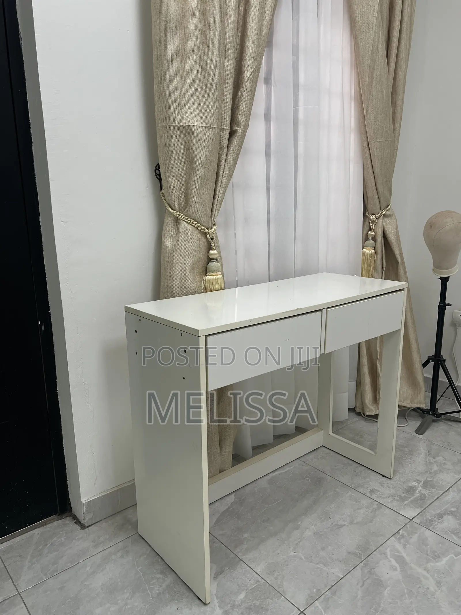 Dressing Table/Vanity/Desk