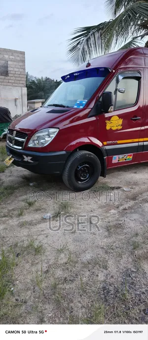 Mercedes-Benz Sprinter 2012