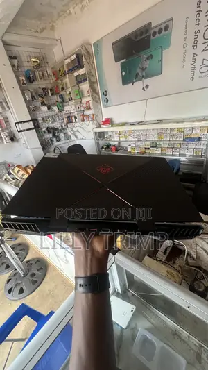 Laptop HP Omen 15-ce0xx 16GB Intel Core i5 HDD+SSD 1T