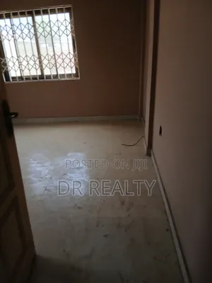 1bdrm Apartment in West Hills Mall for rent