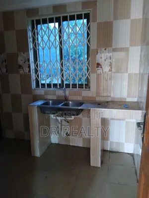 1bdrm Apartment in West Hills Mall for rent