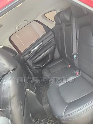 Mazda CX-5 2022 Red