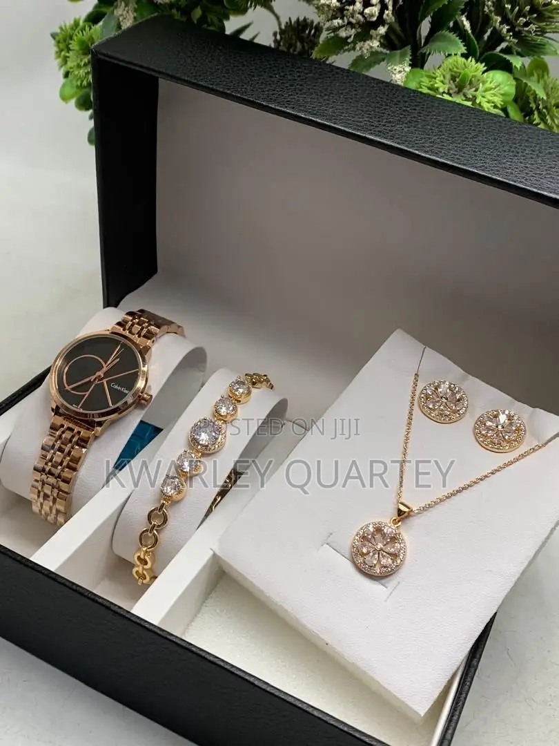 Ladies Jewelry Set