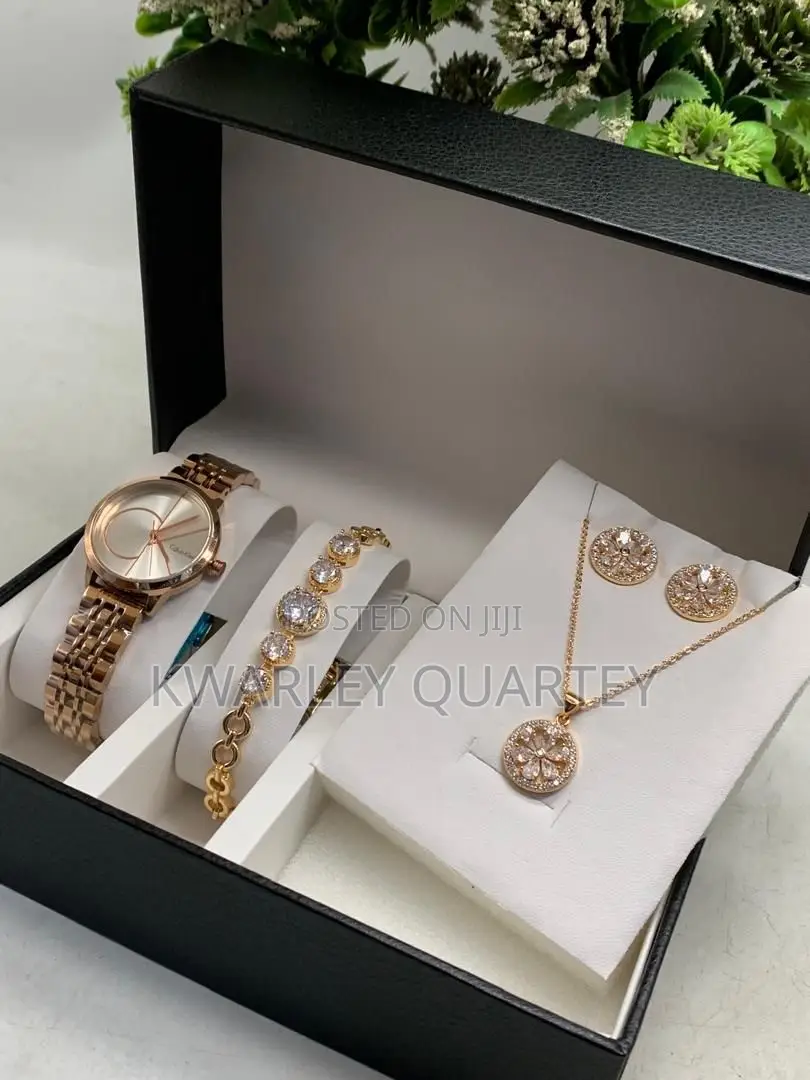 Ladies Jewelry Set