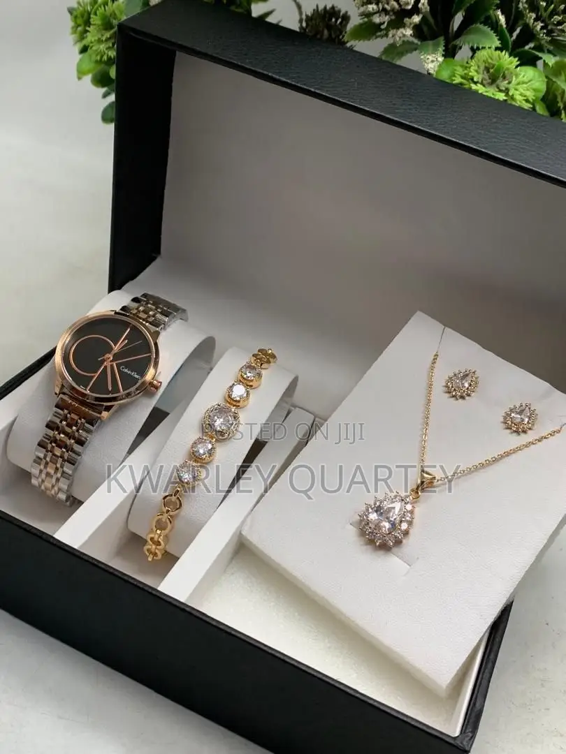 Ladies Jewelry Set