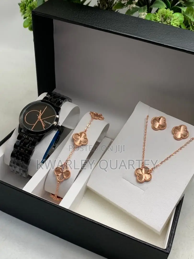 Ladies Jewelry Set