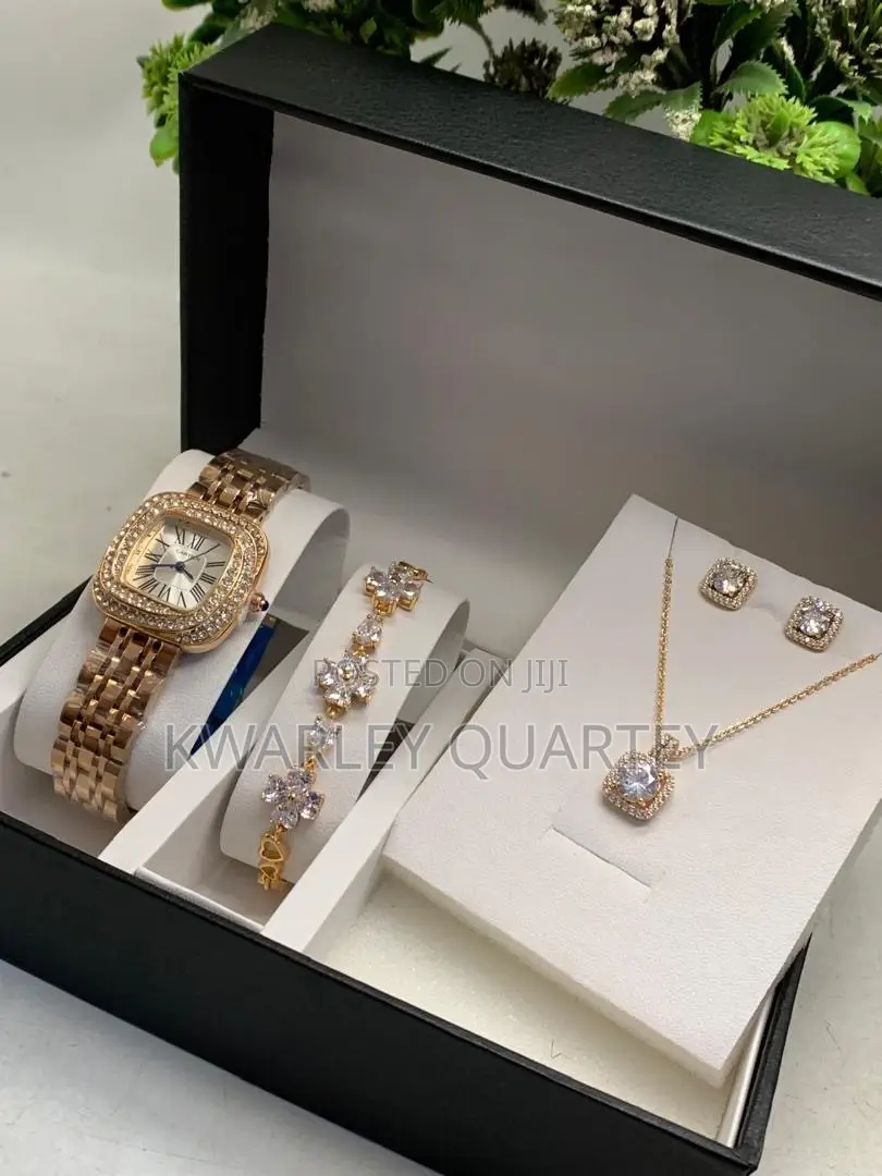 Ladies Jewelry Set
