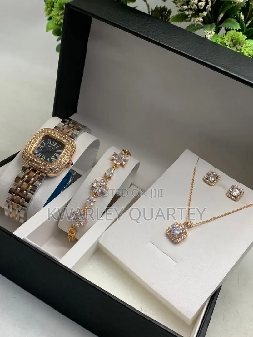 Ladies Jewelry Set