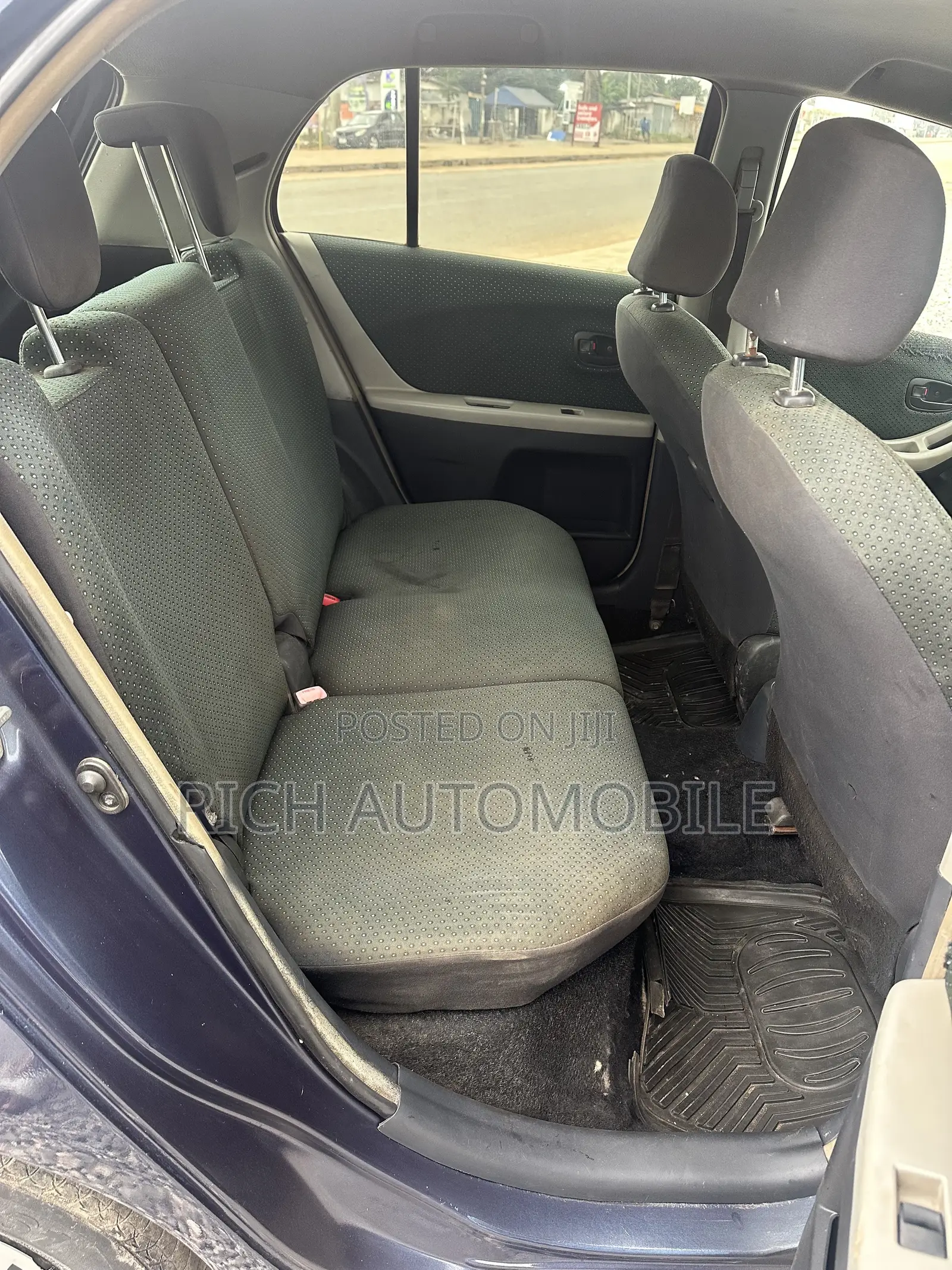 Toyota Vitz 1.3 AWD 5dr 2008 Blue