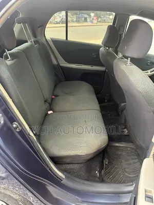 Toyota Vitz 1.3 AWD 5dr 2008 Blue