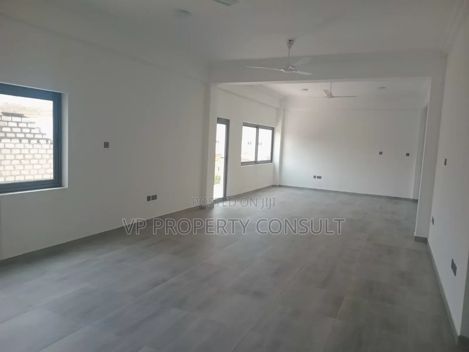 Very Spacious Office Space at Tseaddo