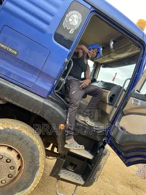 Tipper Truck Driver With Valid License F