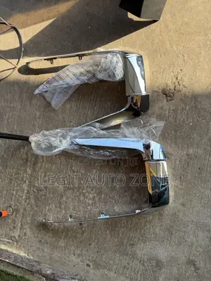 Mitsubishi L200 2020,2019,2021, Bumper Chromes Available
